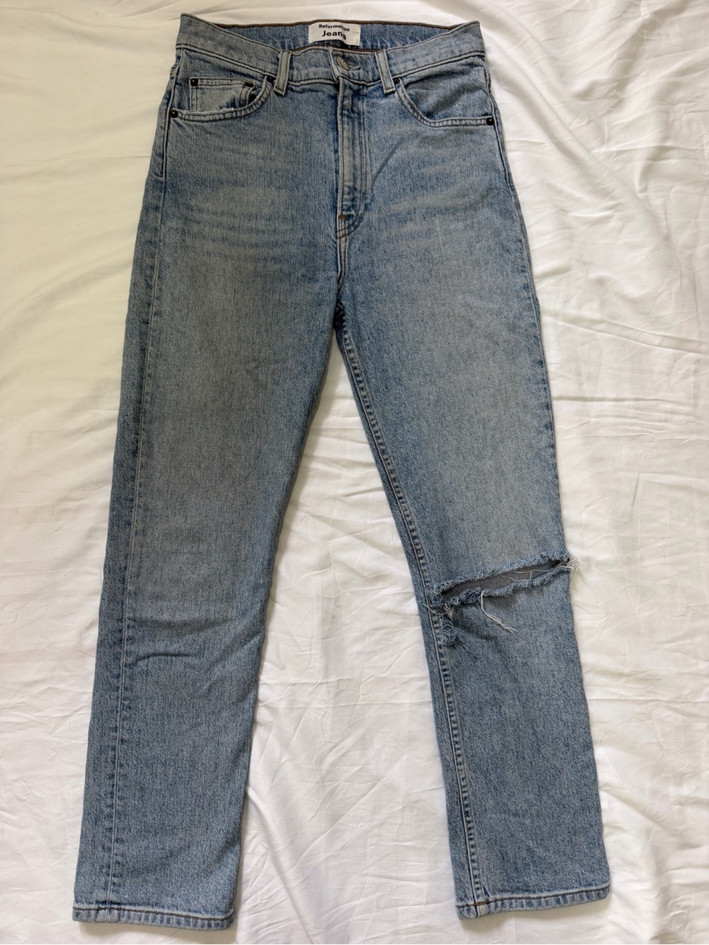 Reformation Liza High Rise Straight Cropped Montego Destroyed Wash Size 26‎